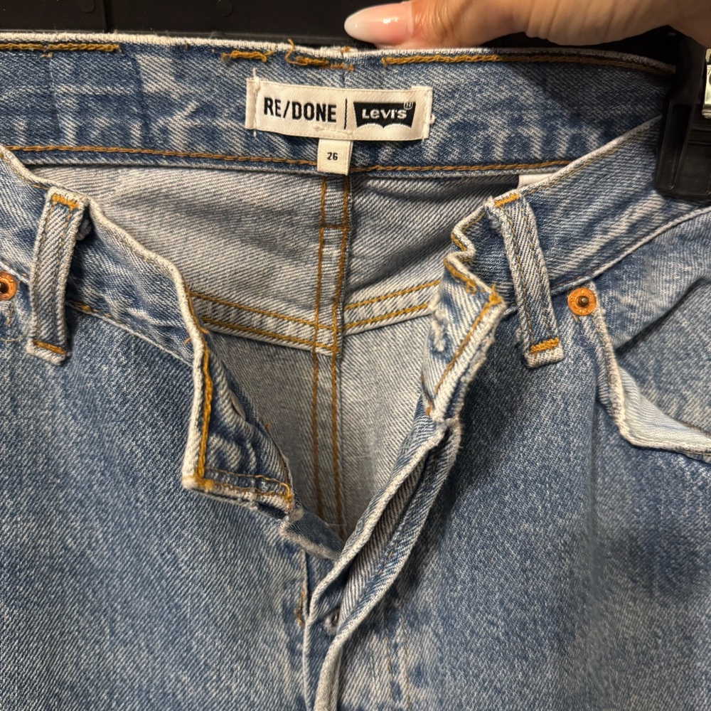 RE/DONE LEVI’S HIGH RISE JEANS - Picture 3 of 5